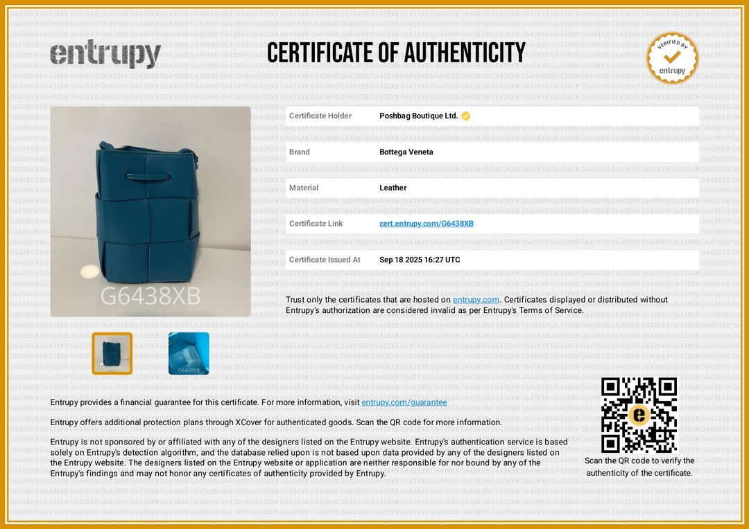 Cassette Mini Nappa Intrecciato Maxi Leather Bucket Bag