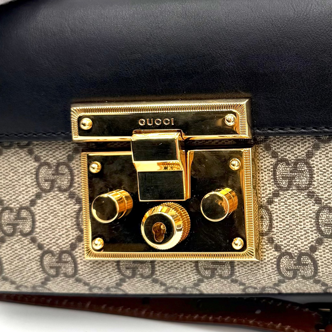 Padlock Small GG Supreme Shoulder Bag