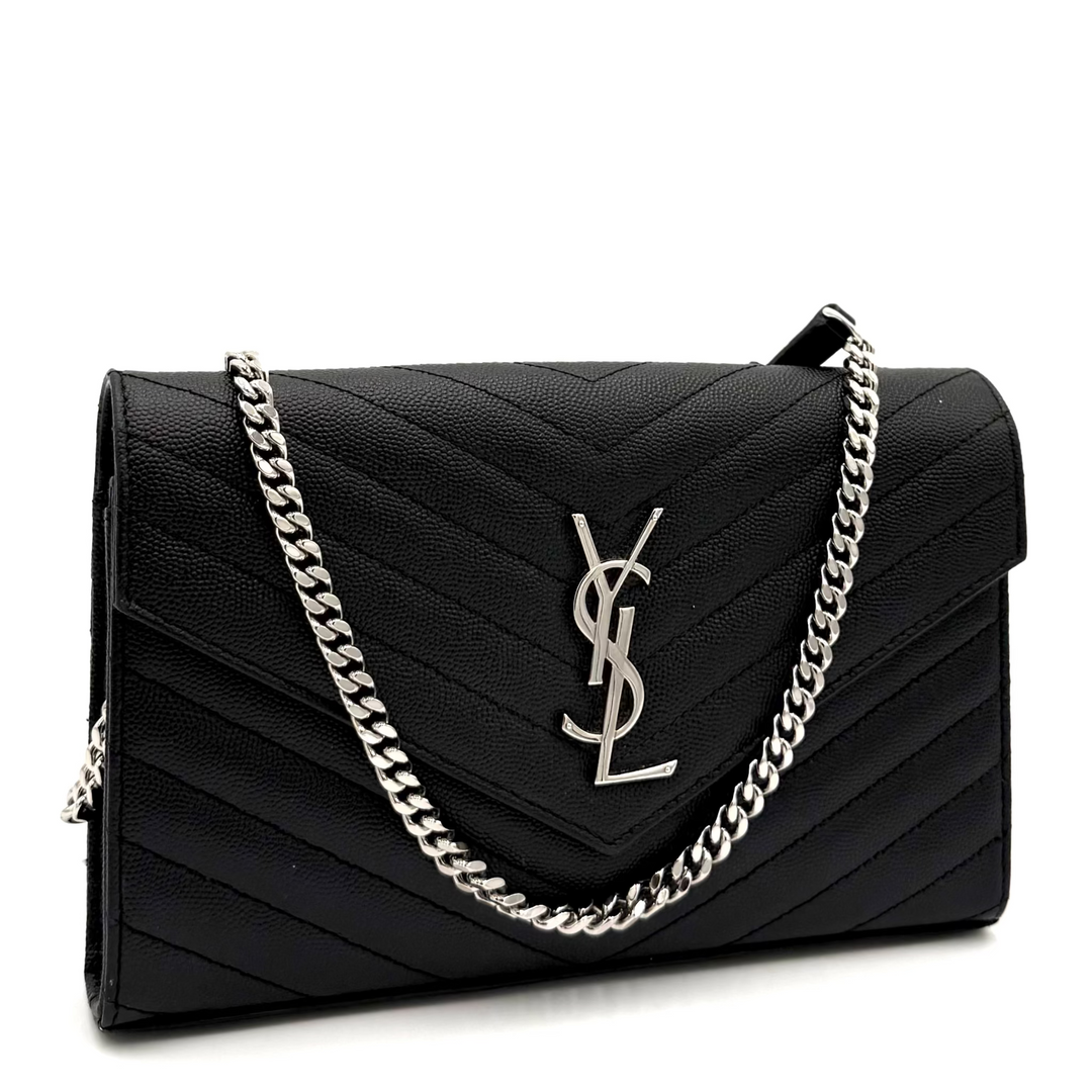 Cassandre Metalasse Envelope Wallet on Chain in Black