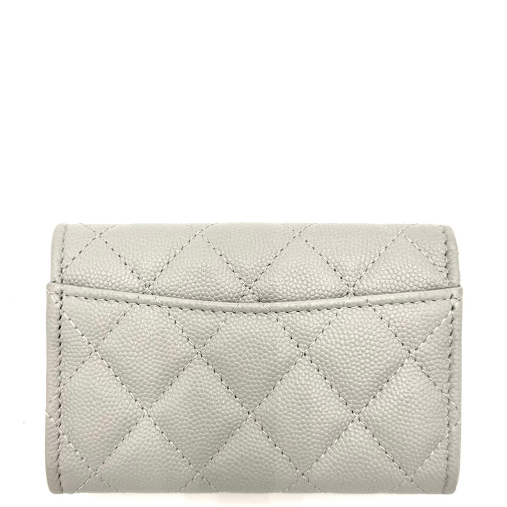 Flap Caviar Quilted Card Holder