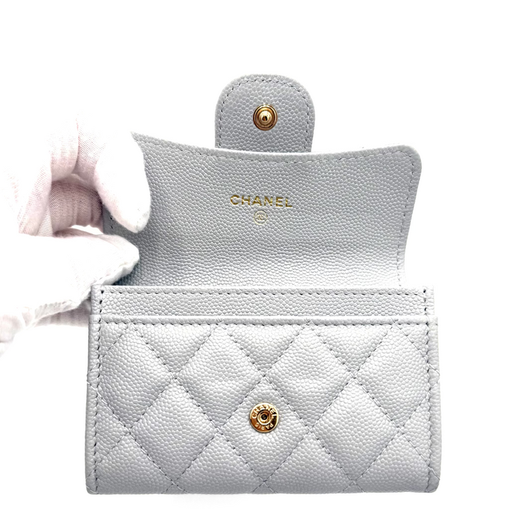 Flap Caviar Quilted Card Holder