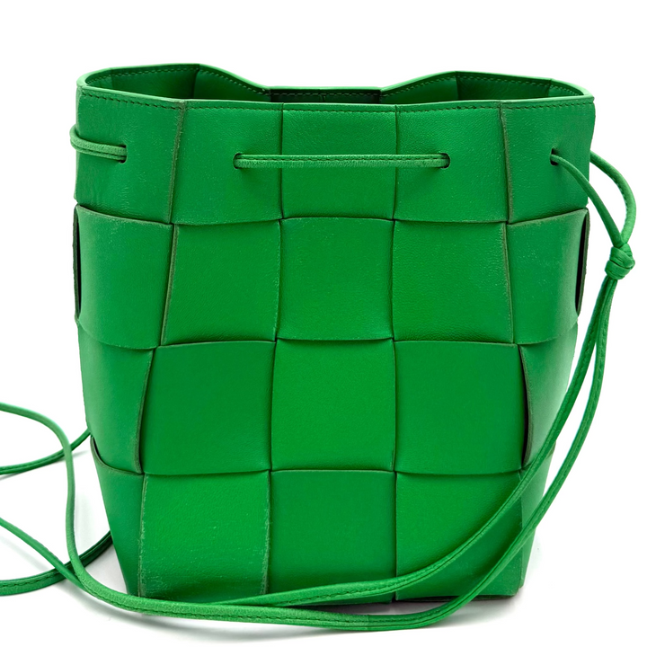 Cassette Small Nappa Maxi Intrecciato Bucket Bag