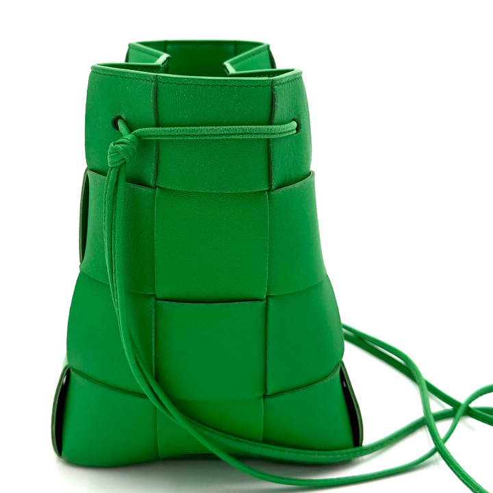 Cassette Small Nappa Maxi Intrecciato Bucket Bag