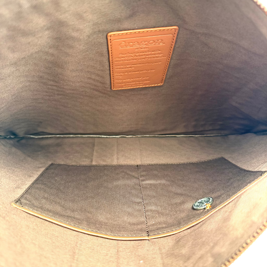 Dragon Diffusion Portfolio Pouch