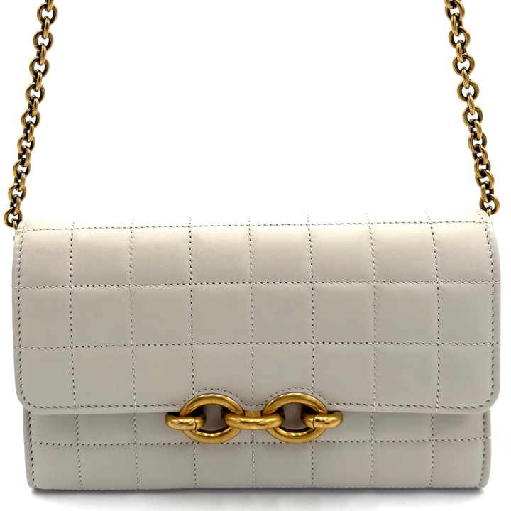Le Maillon Chocolate Bar Wallet on Chain In Ivory Leather