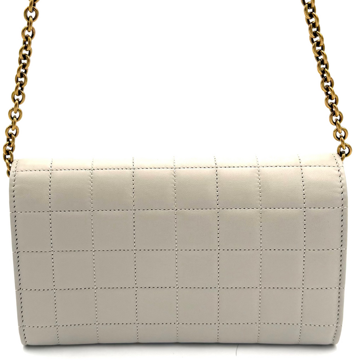 Le Maillon Chocolate Bar Wallet on Chain In Ivory Leather