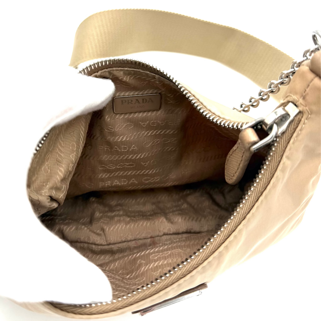 Re-Edition 2000 Nylon Shoulder Bag