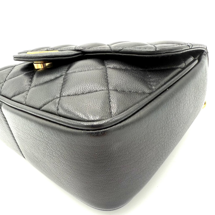 4G Matelasse Quilted Leather Tassel Chain Bag
