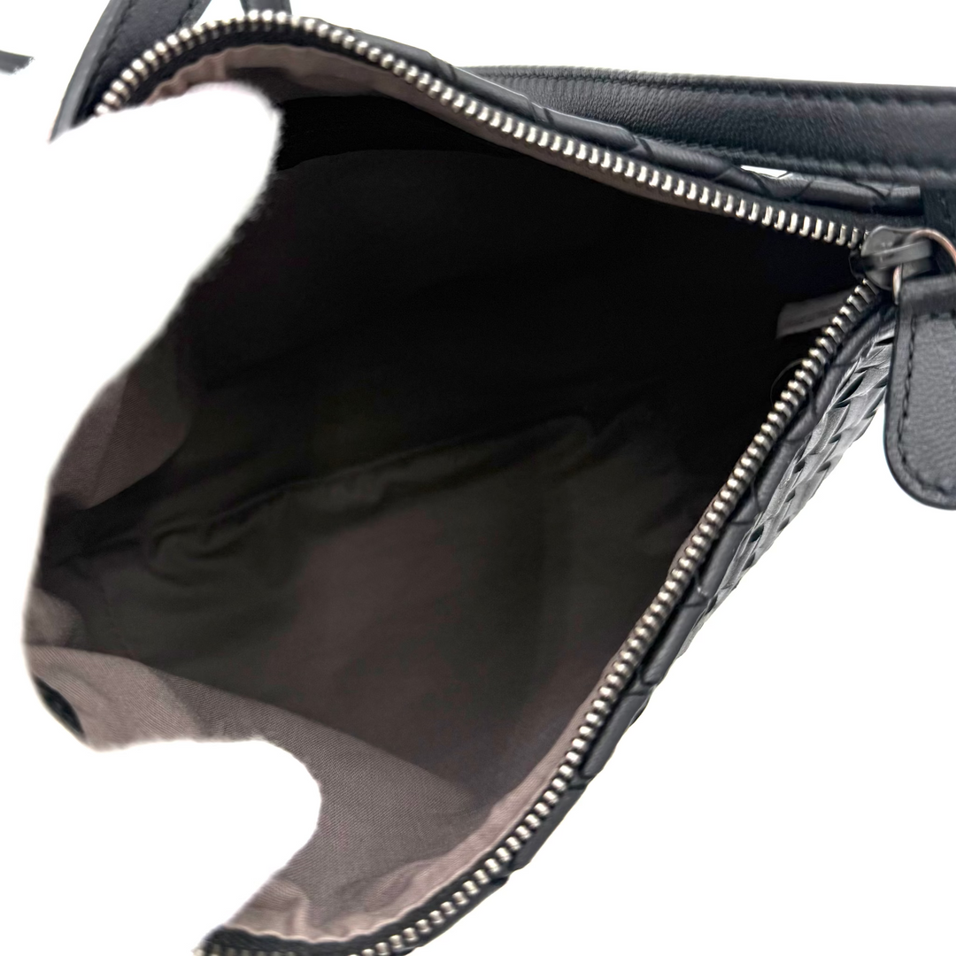 Intrecciato Leather Zipped Shoulder Bag
