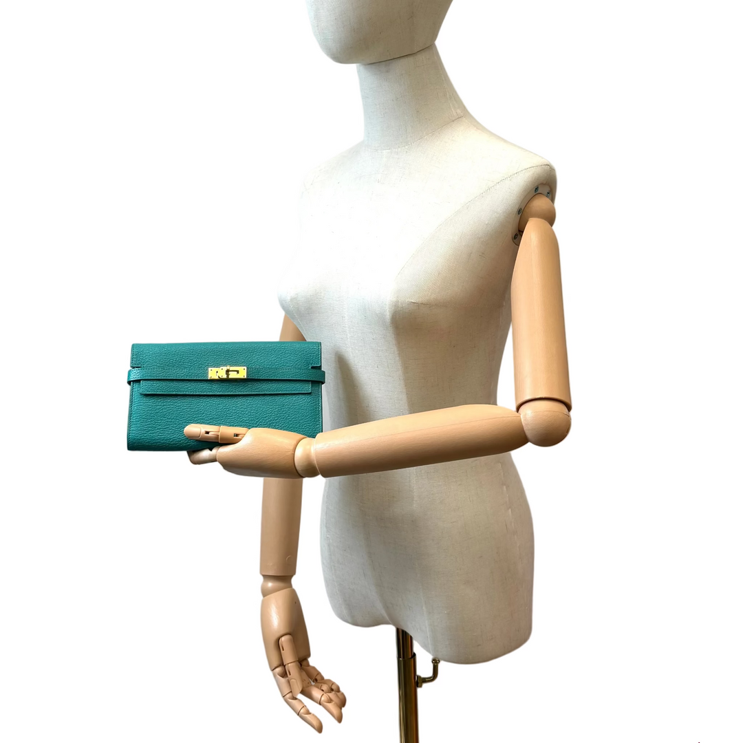 Kelly Epsom Wallet in Vert Jade