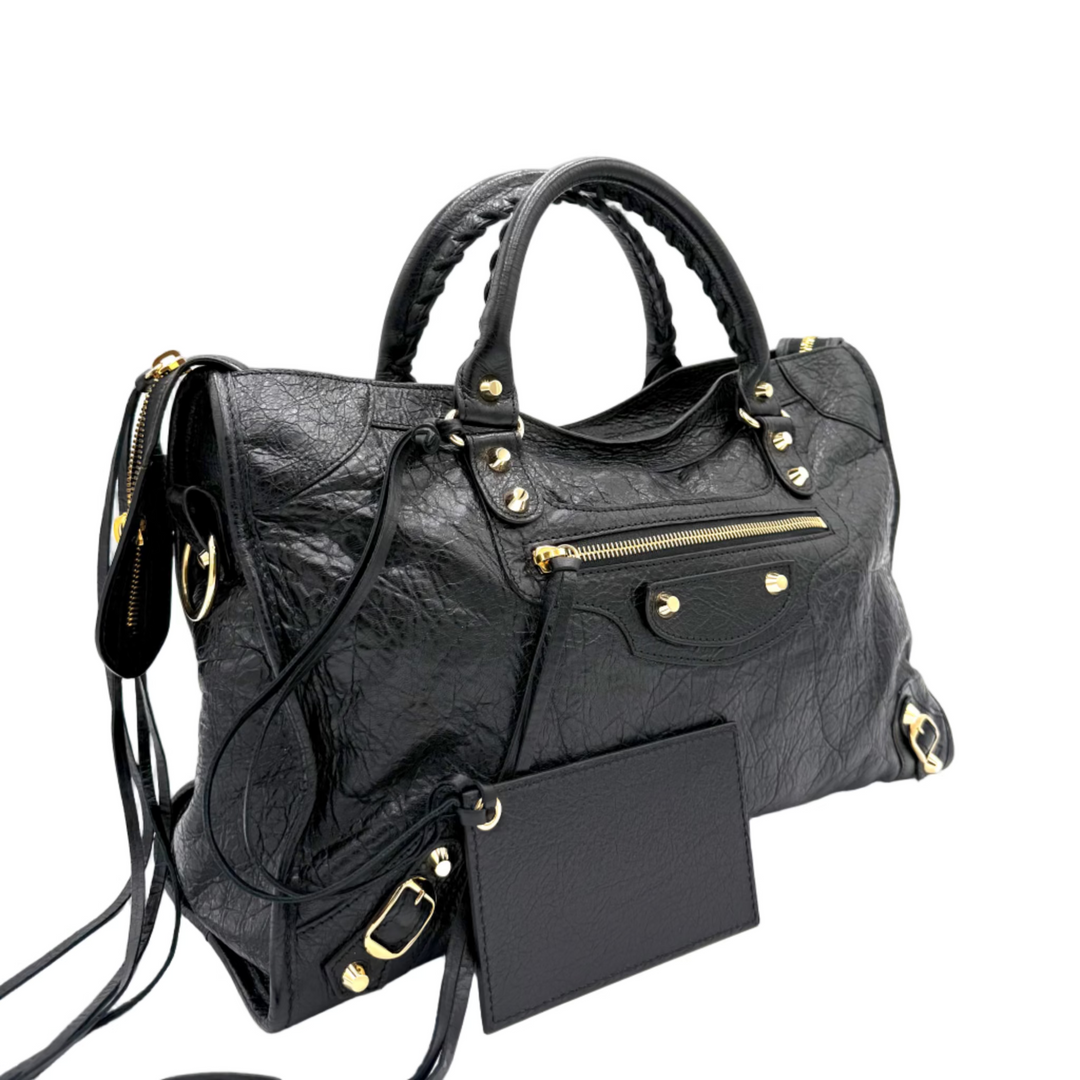 New City Classic Medium Leather Bag