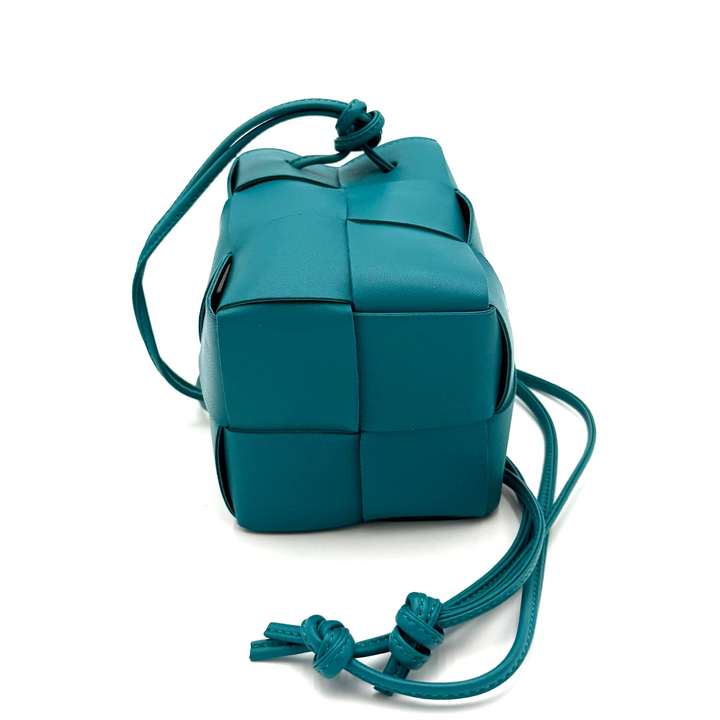 Cassette Mini Nappa Intrecciato Maxi Leather Bucket Bag