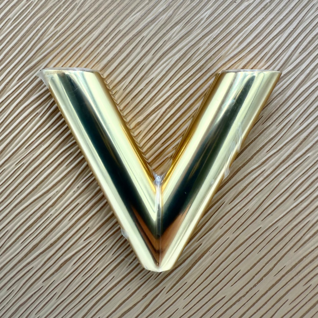 Twist MM Epi Leather Bag