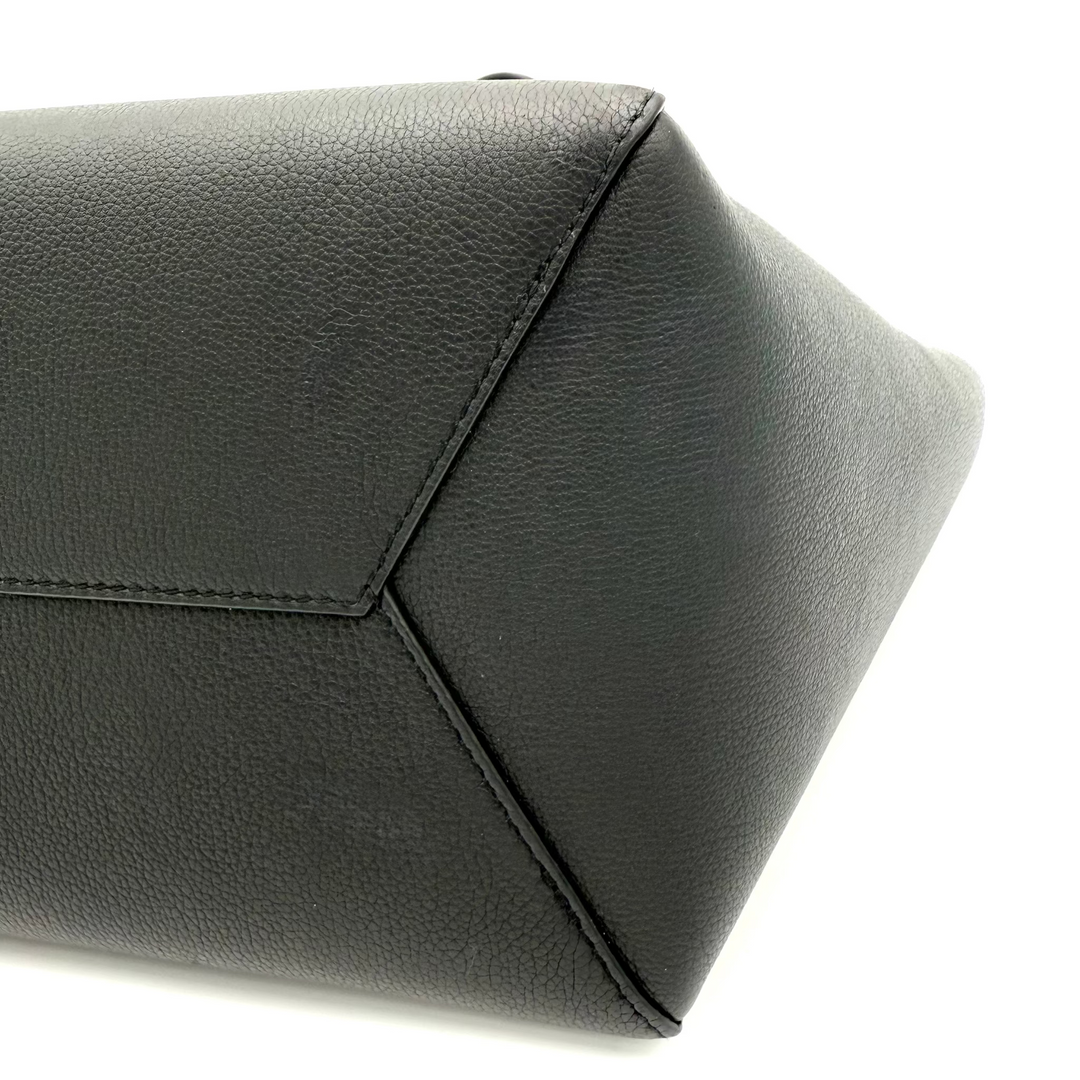 LockMe Cabas Calfskin Leather Tote Bag in Black