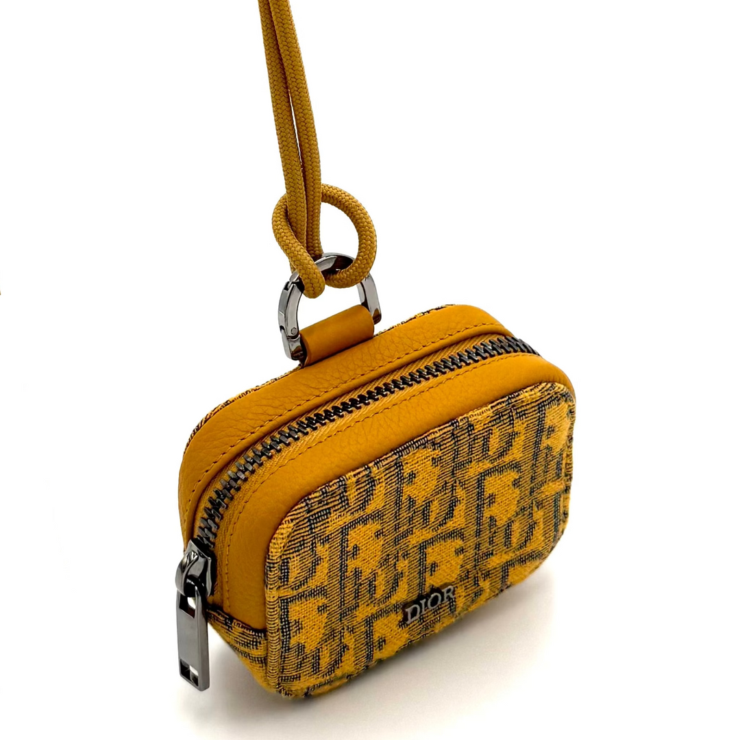 Oblique D-Touch Nano Pouch
