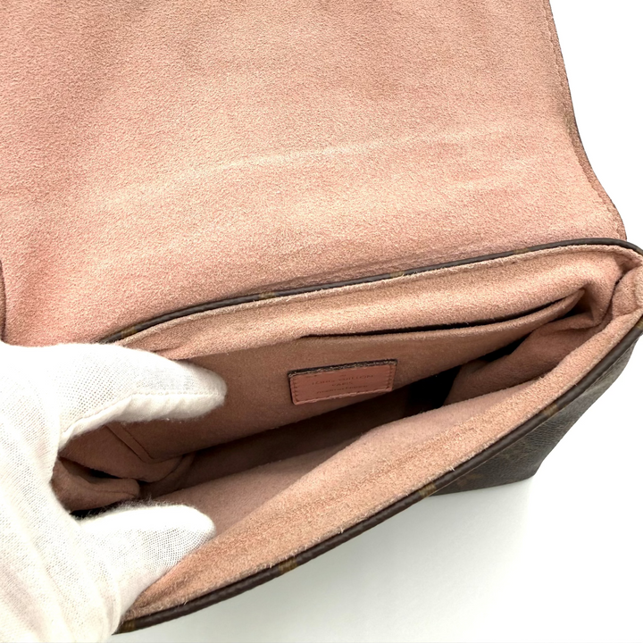 Locky BB Monogram Canvas Bag