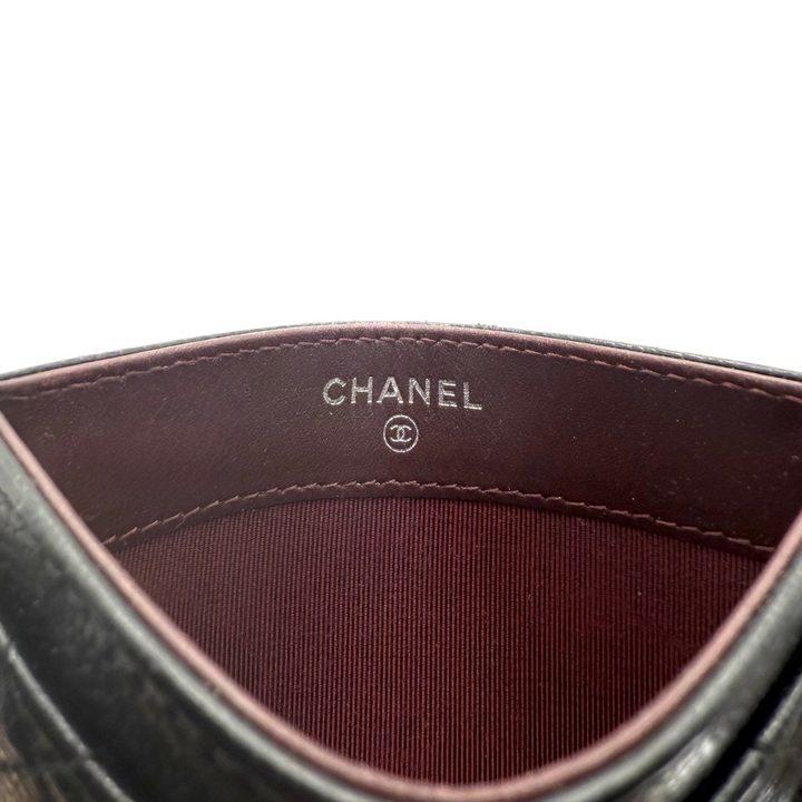 Classic Caviar Leather Cardholder