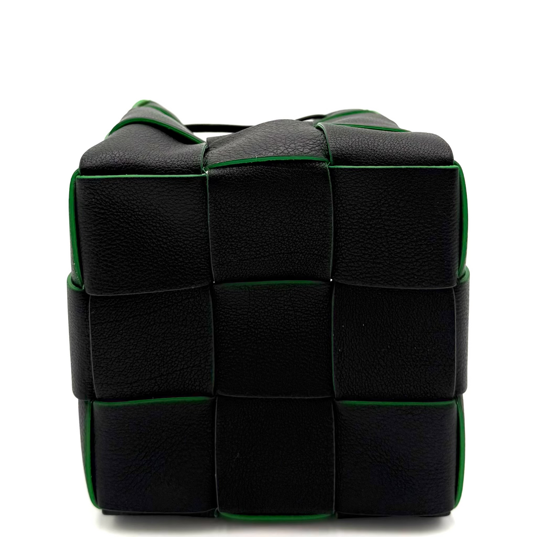 Intreccio Fun Mini Bag in Black & Parakeet