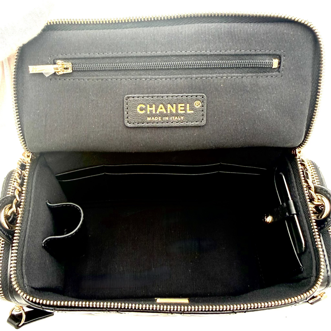Multi Pocket Top Handle Lambskin Leather Vanity Bag