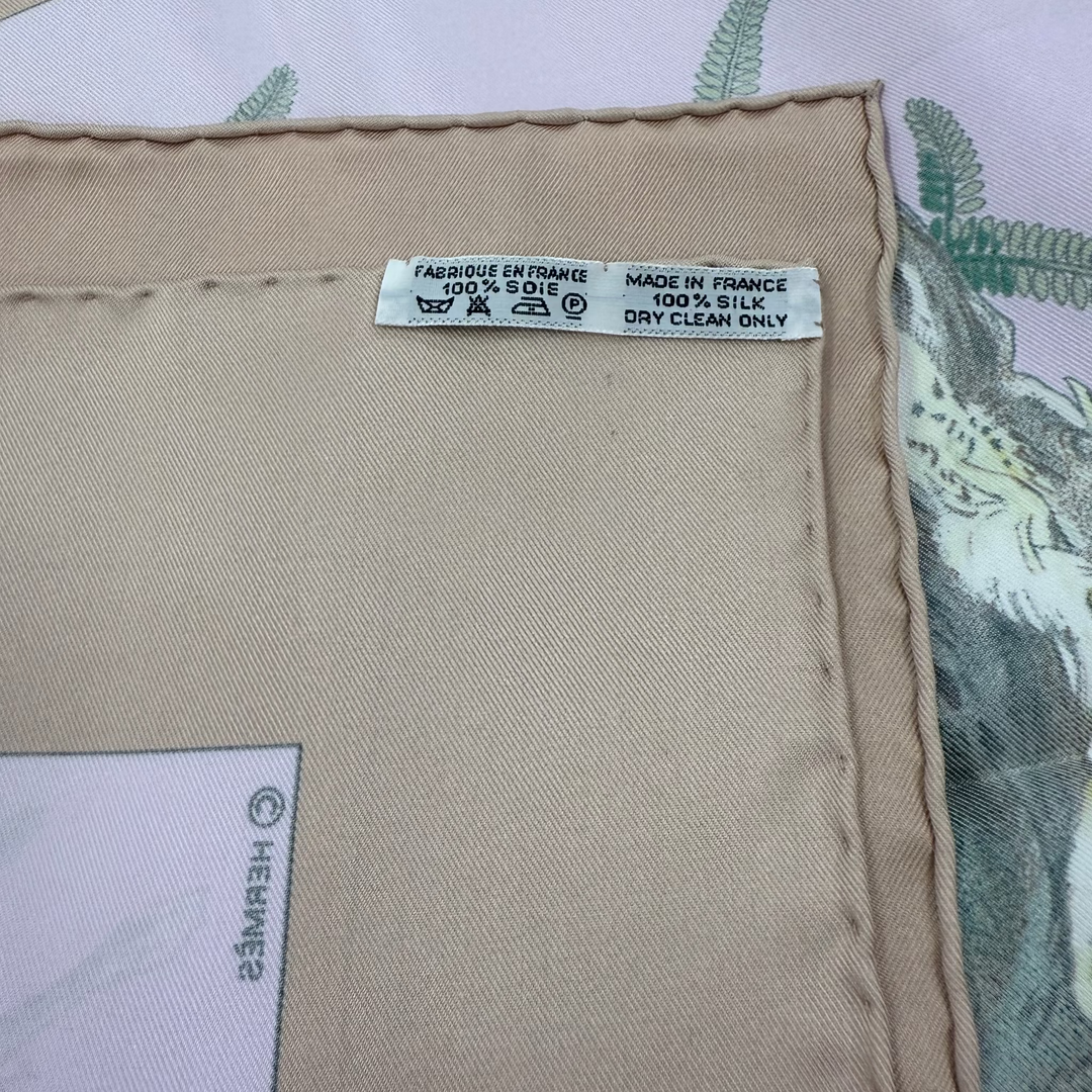 Gibiers by Henri de Linares