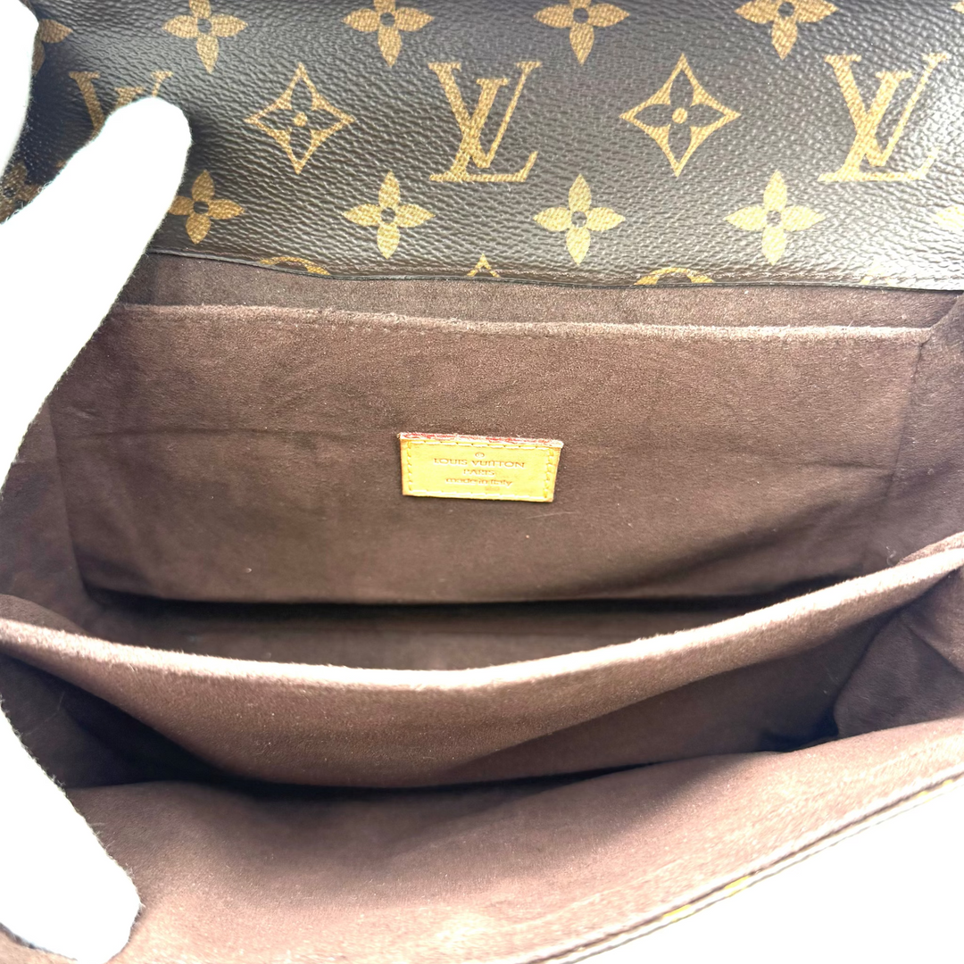 Pochette Métis Monogram Canvas Shoulder Bag