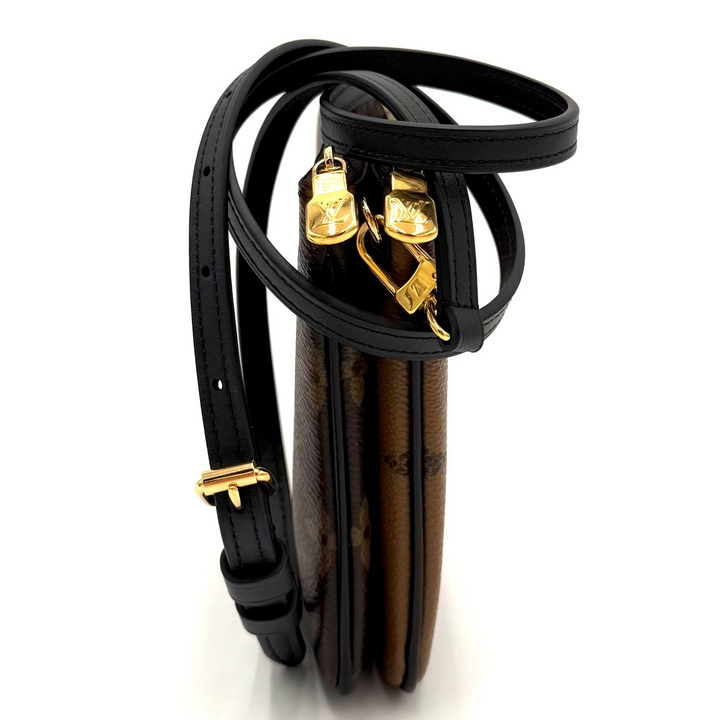 Reverse Monogram Giant Canvas Double Zip Pochette