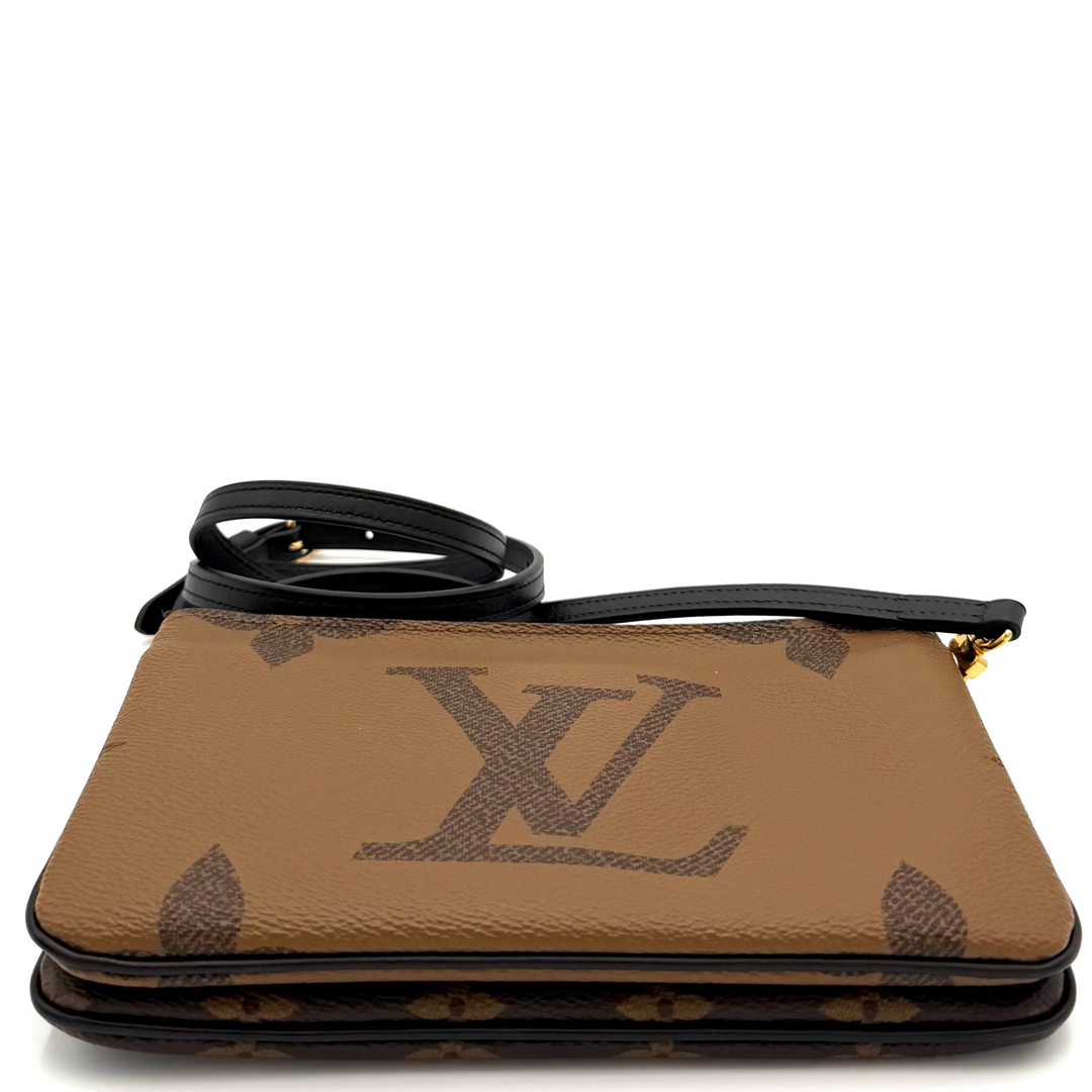 Reverse Monogram Giant Canvas Double Zip Pochette