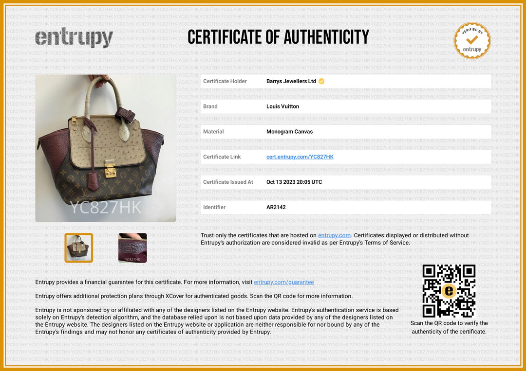 Majesteaux Exotique Tote Bag