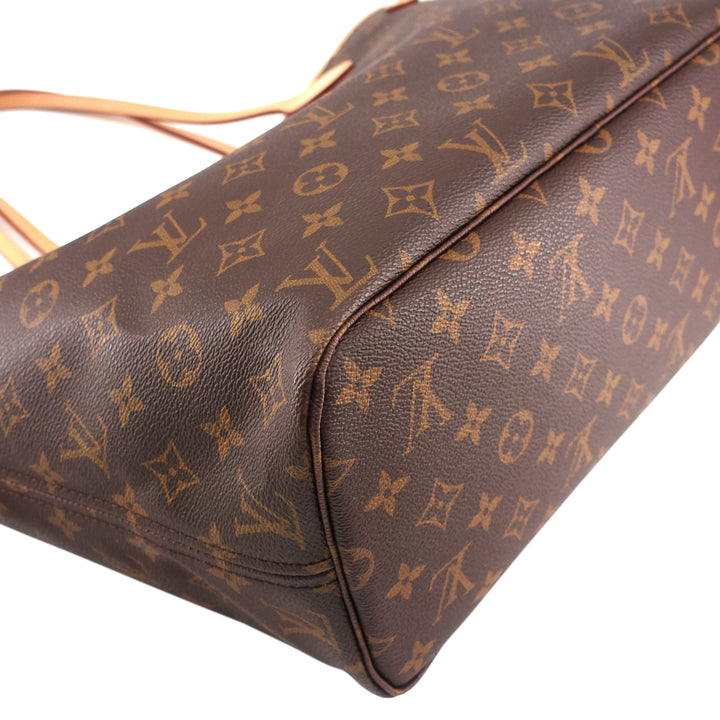 Neverfull MM Monogram Canvas Tote Bag with Pochette