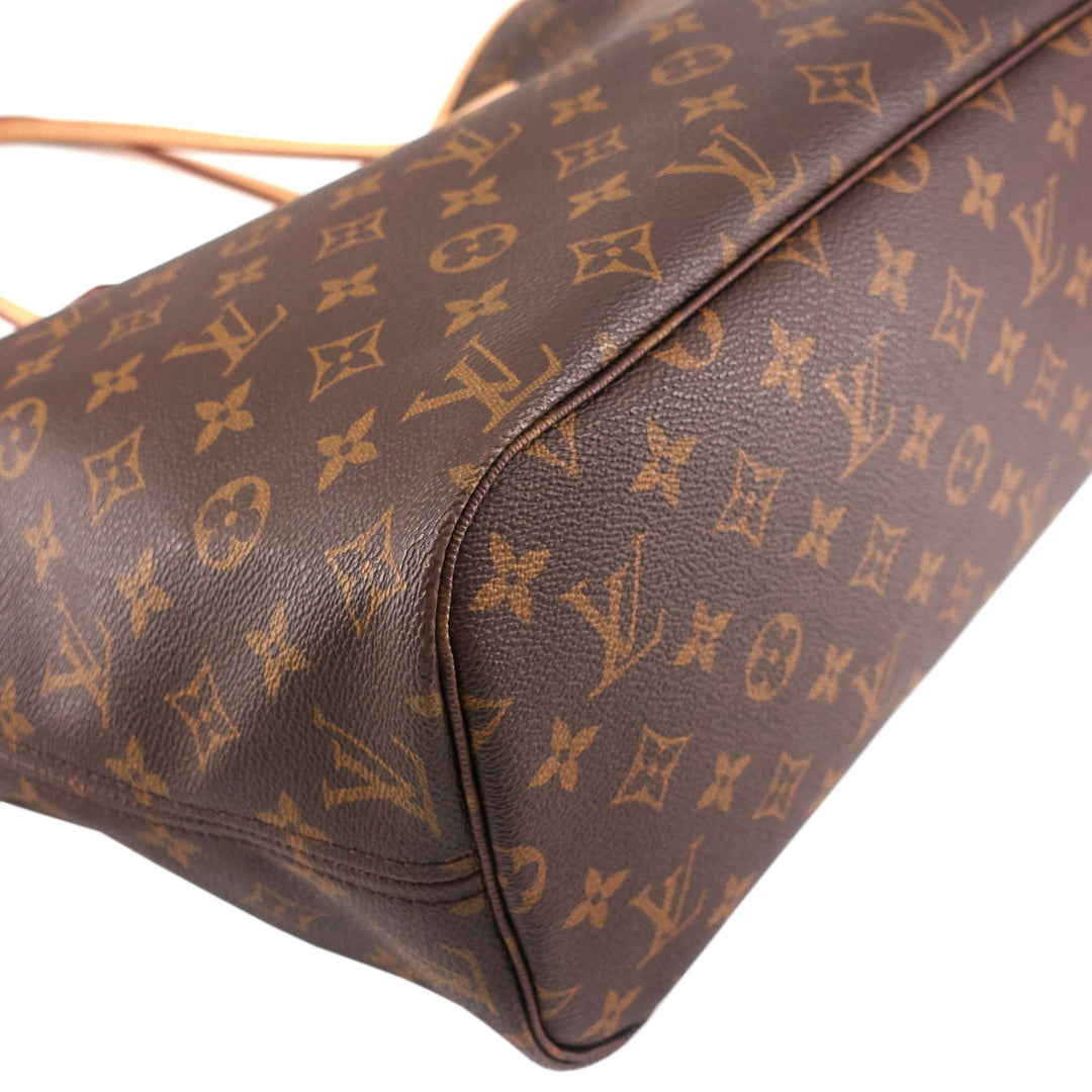 Neverfull MM Monogram Canvas Tote Bag with Pochette