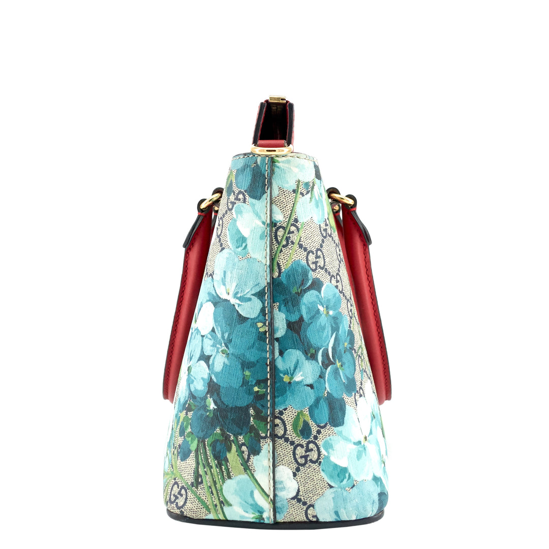 Small GG Supreme Canvas Blooms Linea Satchel Bag