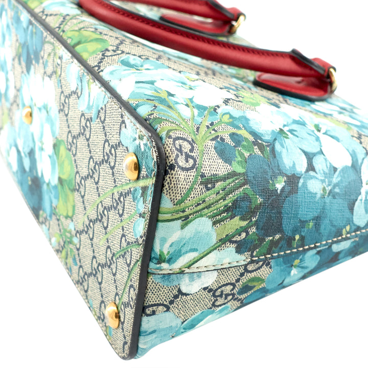 Small GG Supreme Canvas Blooms Linea Satchel Bag