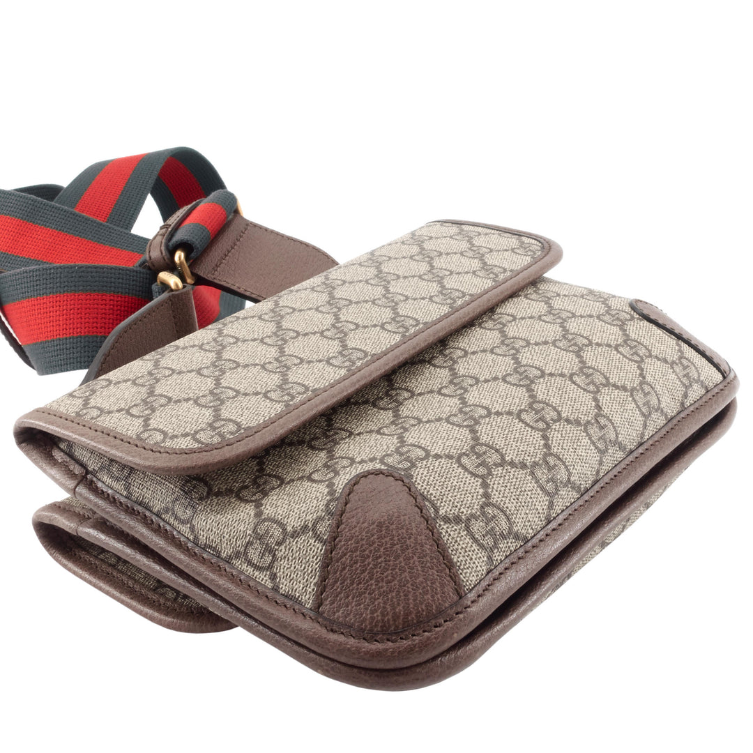 Neo Small Vintage GG Supreme Canvas Messenger Bag