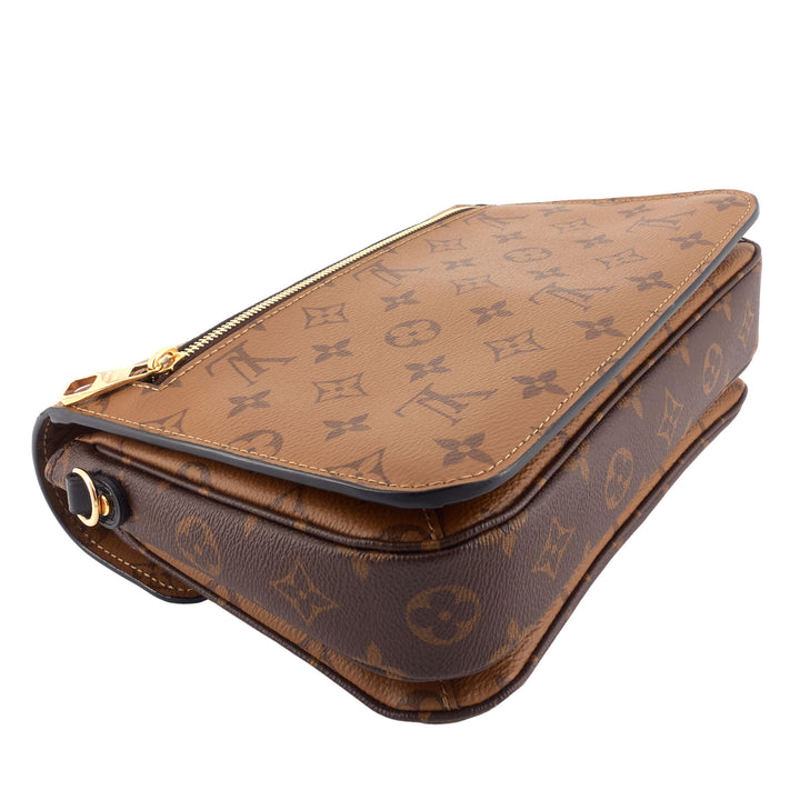 Pochette Metis Reverse Monogram Canvas Bag