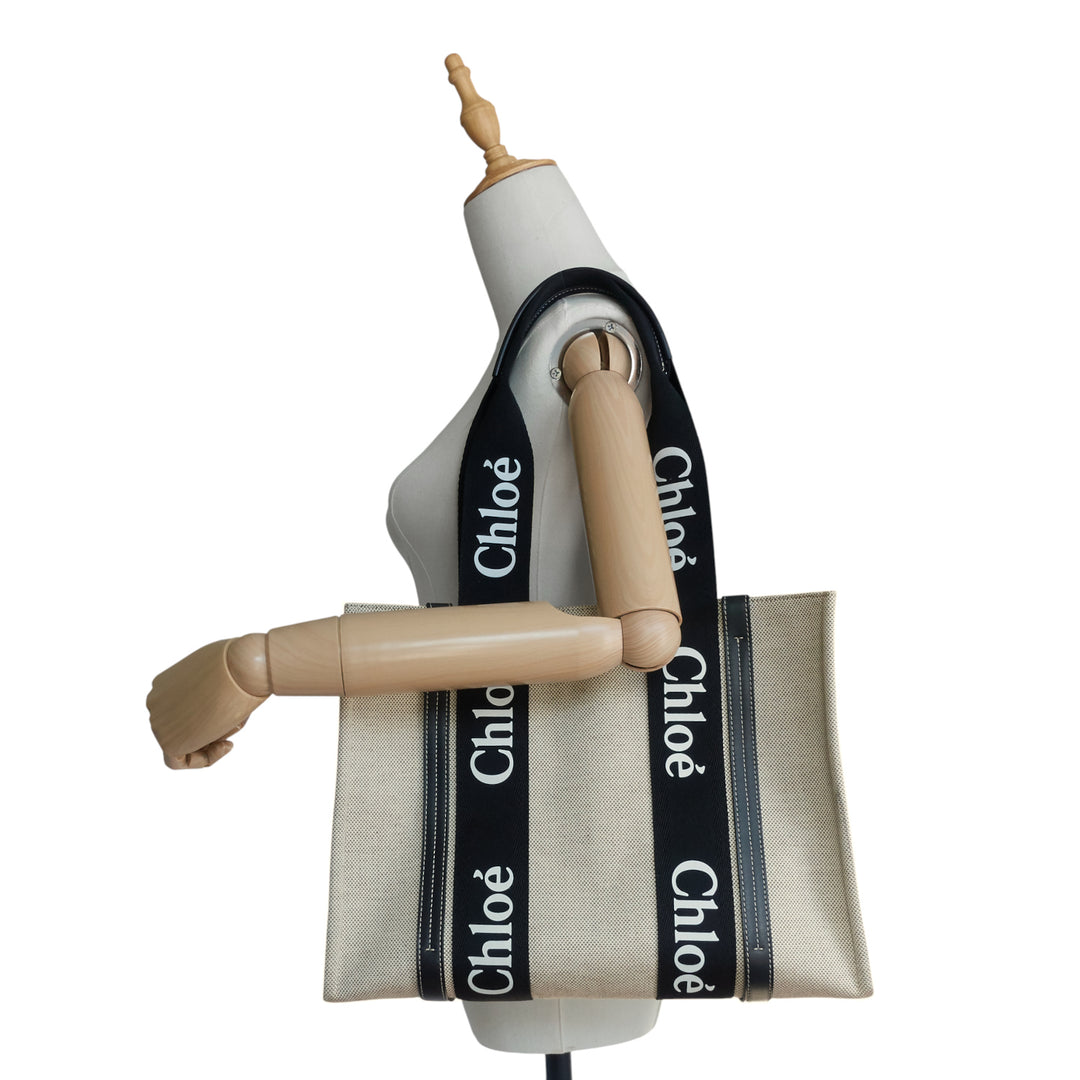 Woody Medium Linen Tote Bag