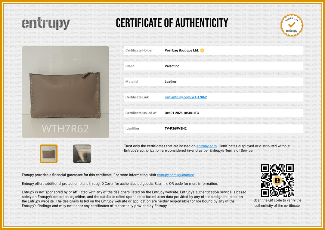 Rockstud Large Leather Clutch Bag