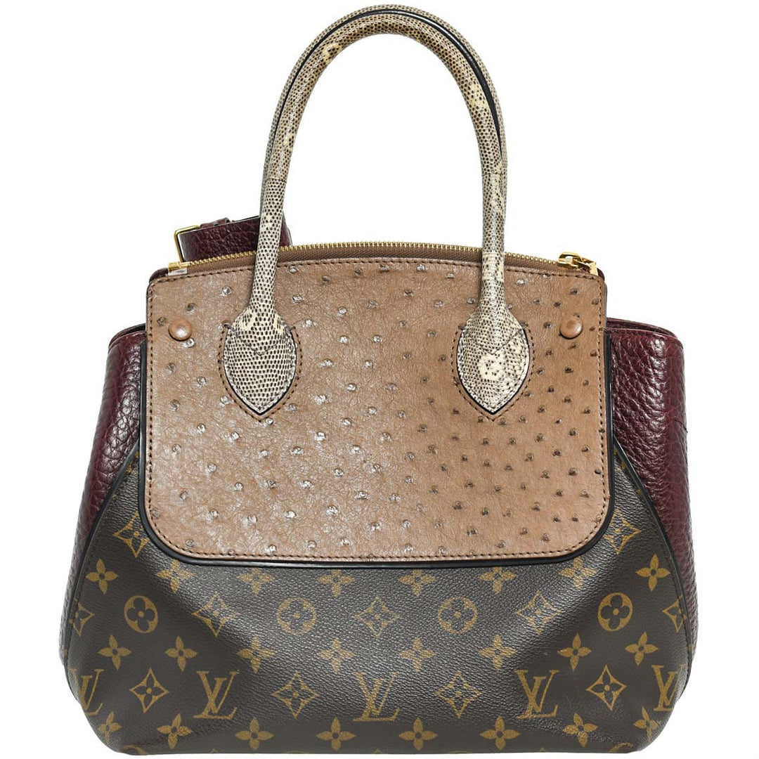 Majesteaux Exotique Tote Bag