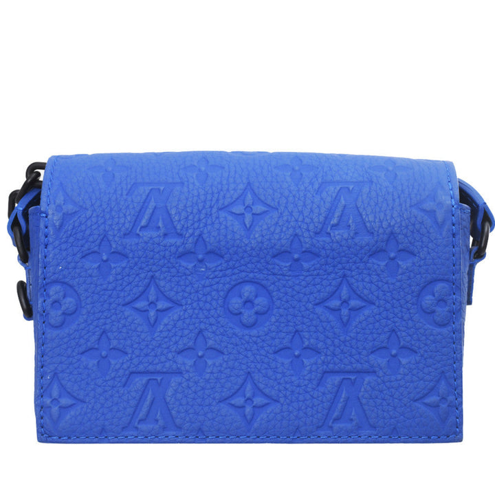 Steamer Wearable Wallet in Empreinte Blue Leather