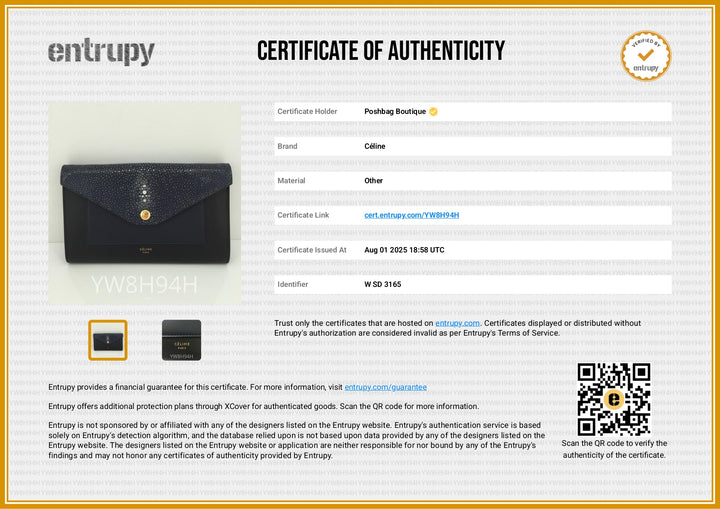 Pocket Stingray Clutch on Chain Bag