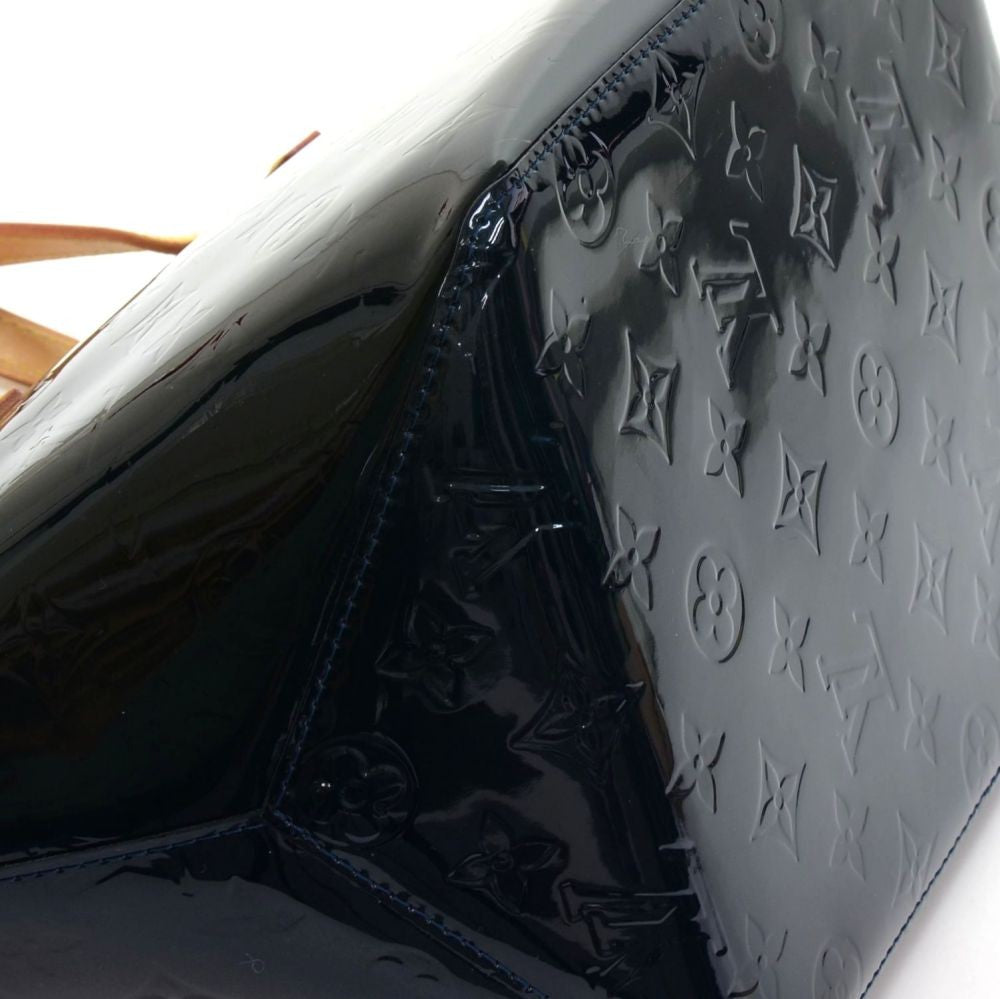 bellevue pm patent leather handbag