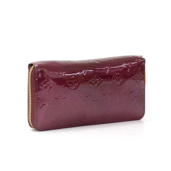 zippy monogram vernis leather wallet