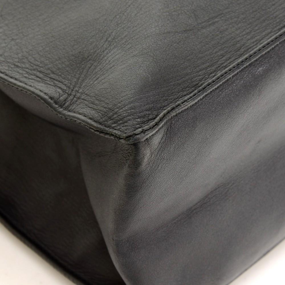 jumbo lambskin leather shoulder bag