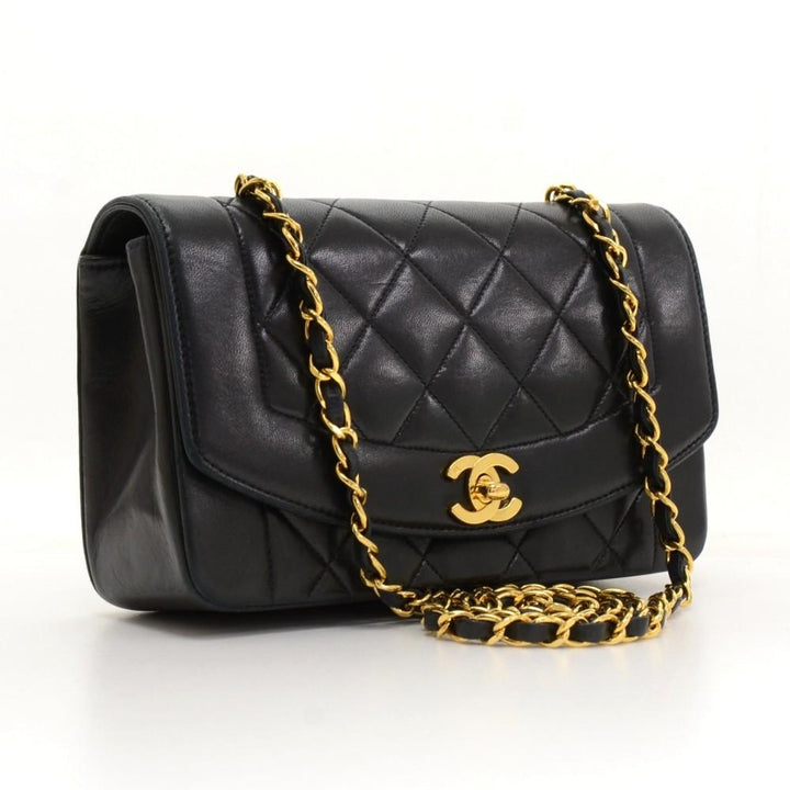 9" diana quilted lambskin leather classic flap shoulder bag