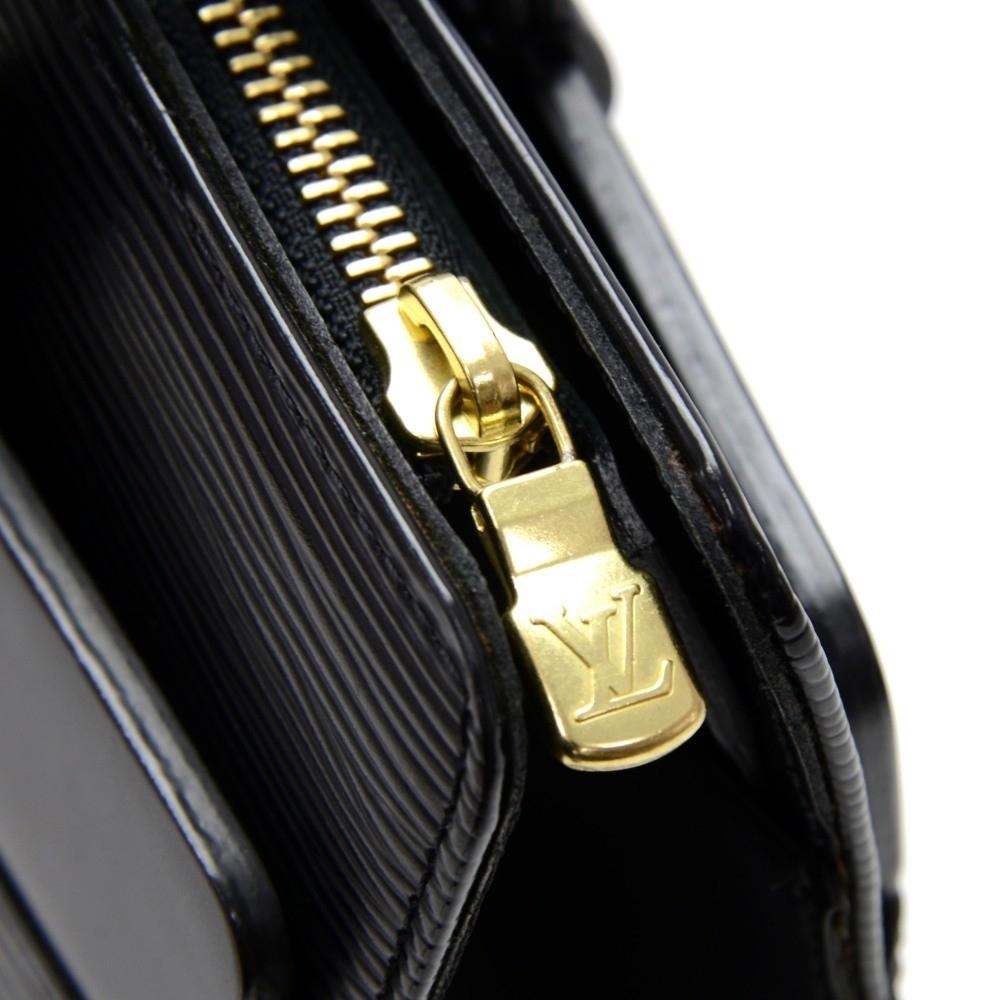 croisette pm epi leather shoulder bag