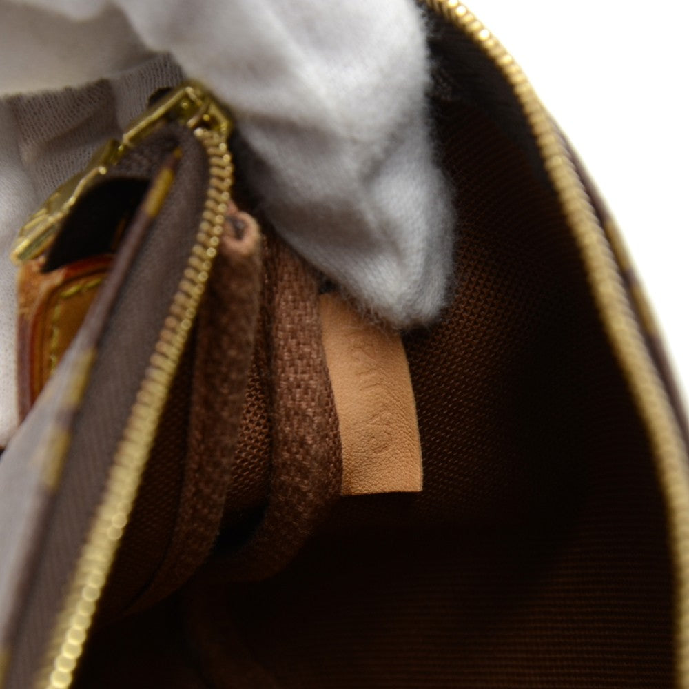 pochette accessories monogram canvas shoulder bag