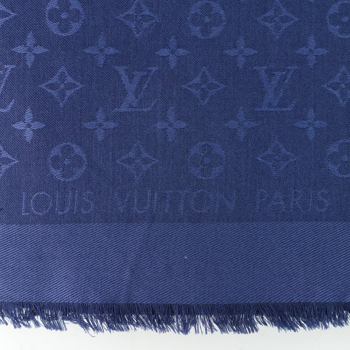 wool and silk blue nuit shawl