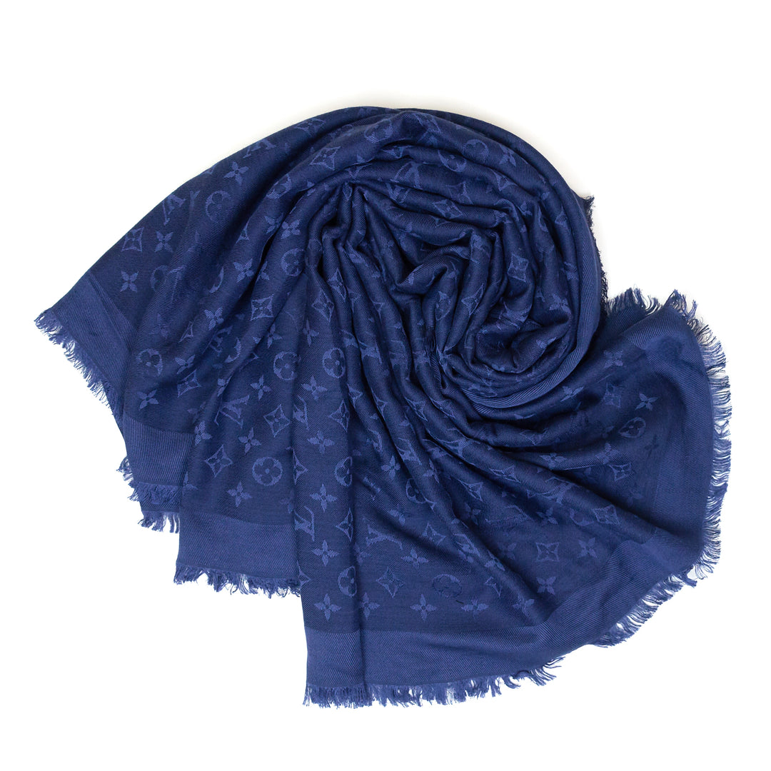 wool and silk blue nuit shawl