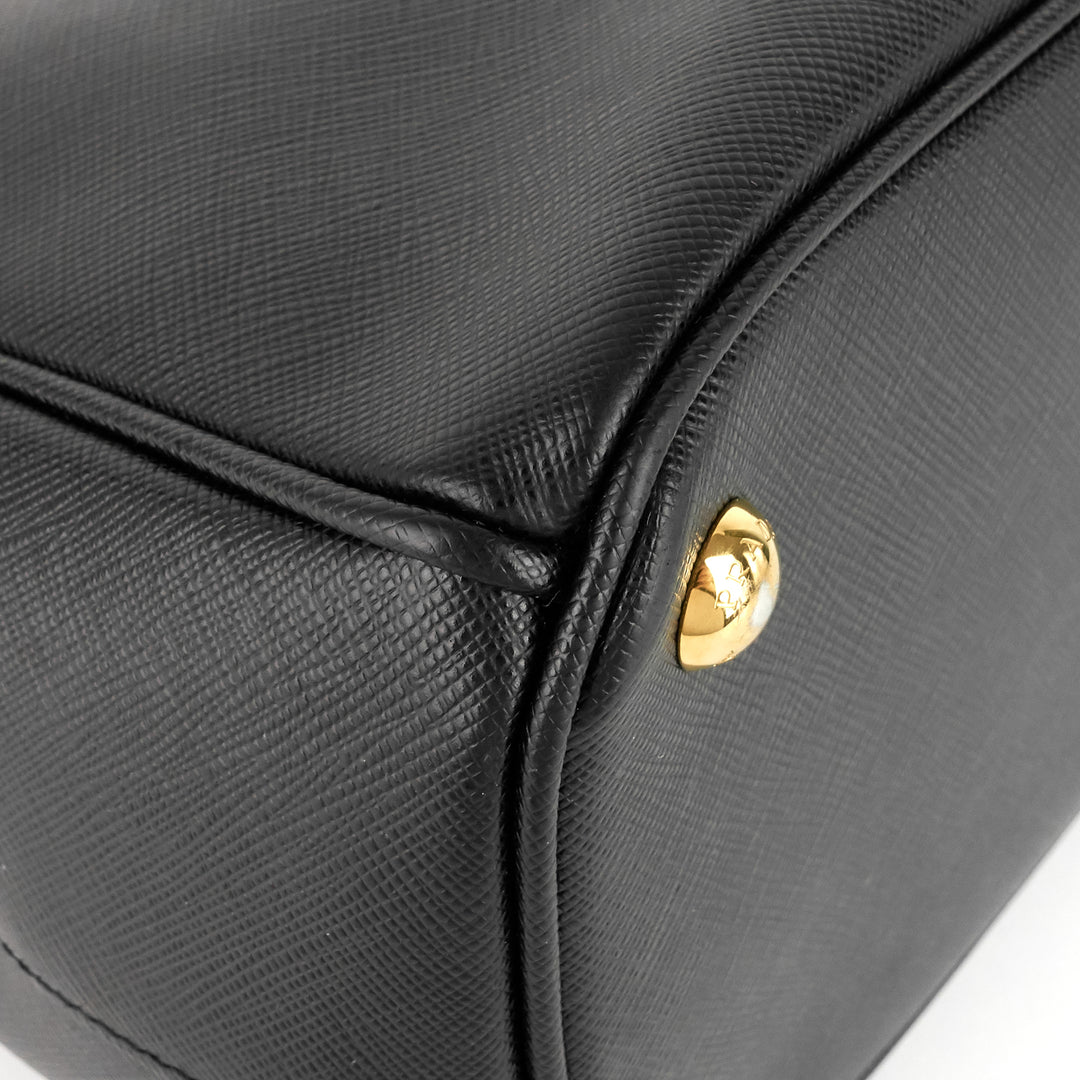 double zip lux medium saffiano leather tote bag