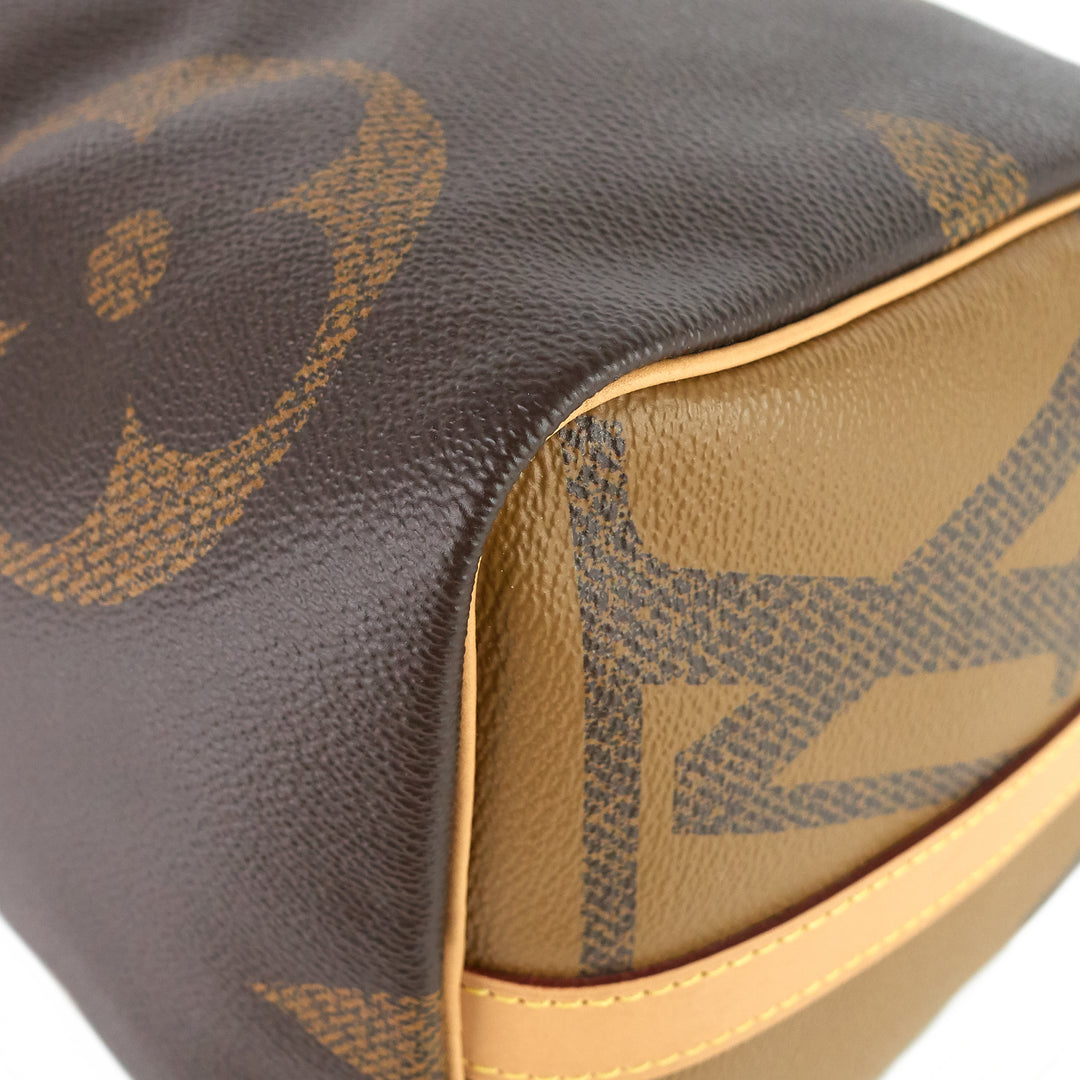 Louis Vuitton Reverse Monogram Giant Canvas Speedy Bandouliere 30 Bag Louis  Vuitton