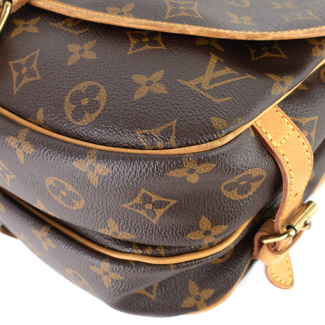 saumur 30 monogram canvas bag